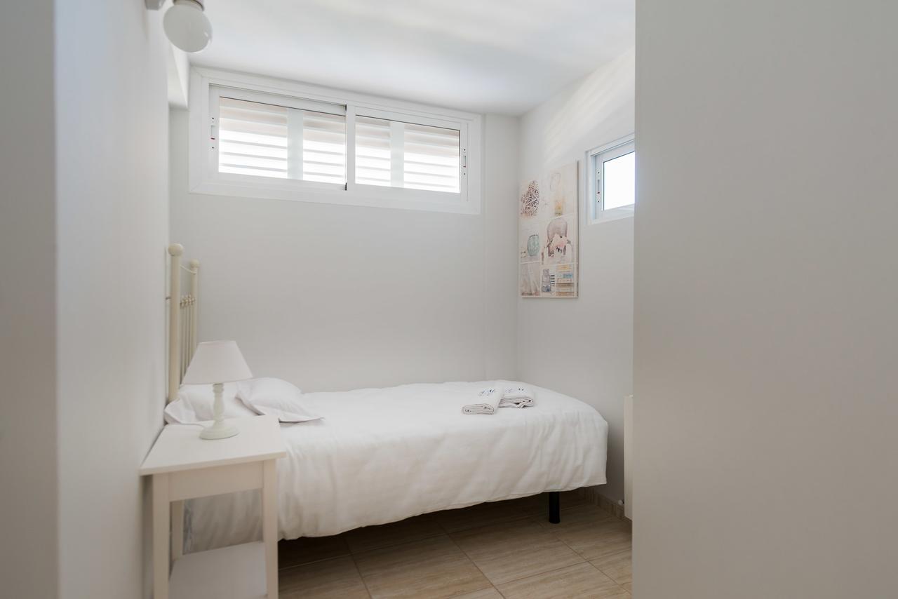 Apartamentos Marta Playa Alicante Extérieur photo