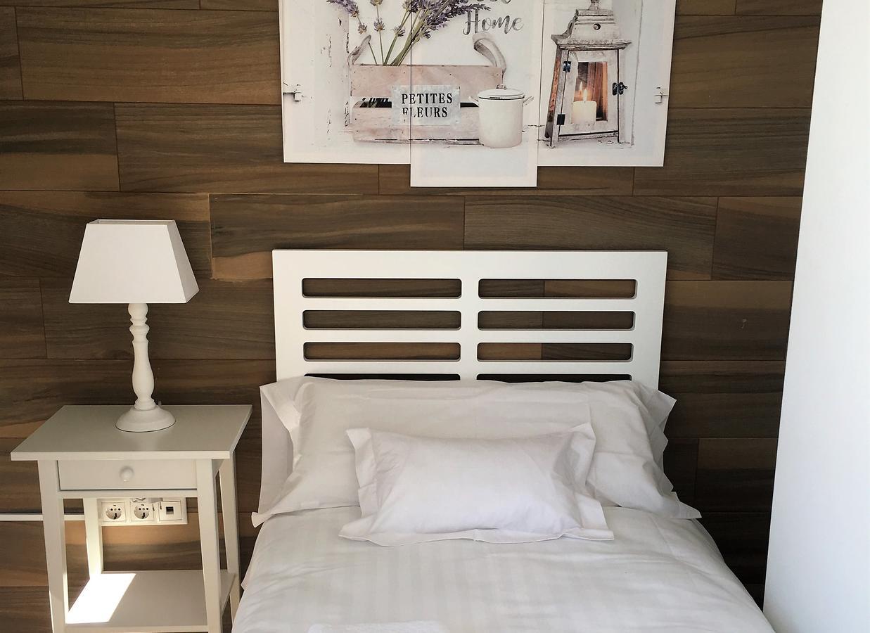 Apartamentos Marta Playa Alicante Extérieur photo